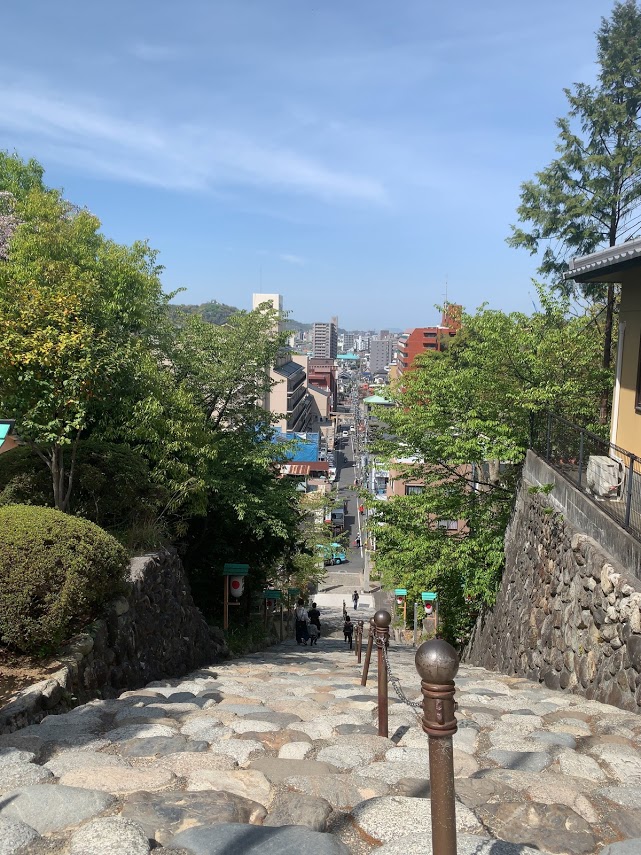 道後温泉観光のモデルコース・神社からの景色