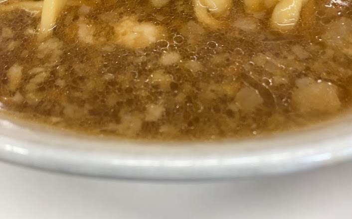 歴史を刻めなかもずのラーメンのスープ